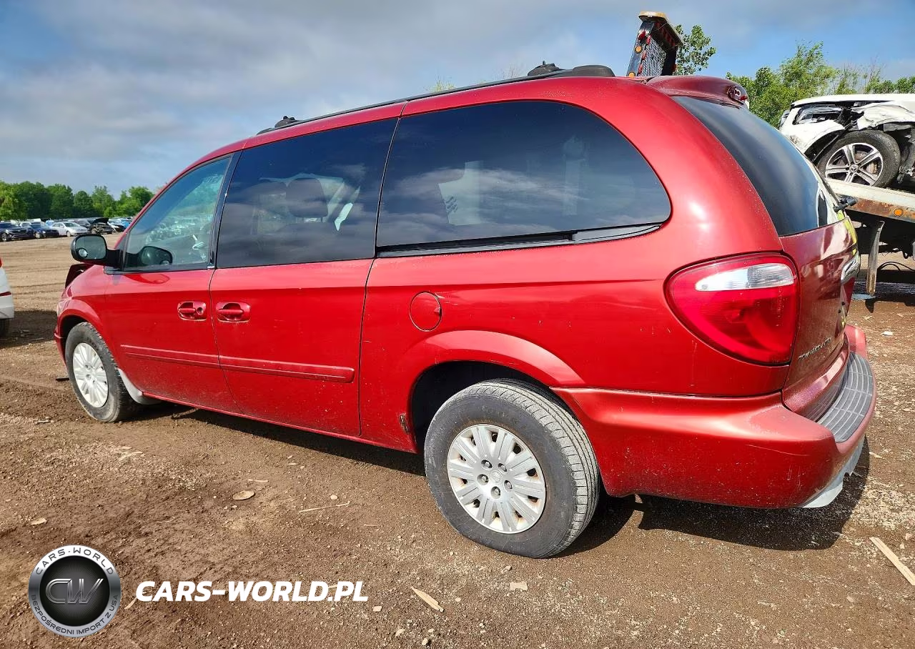 2005 Chrysler Town & Country Lx VIN:2C4GP44R15R514866 - 2