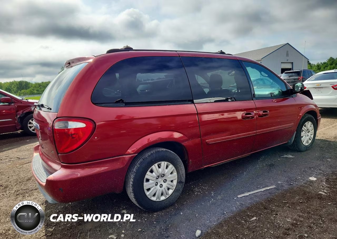 2005 Chrysler Town & Country Lx VIN:2C4GP44R15R514866 - 3