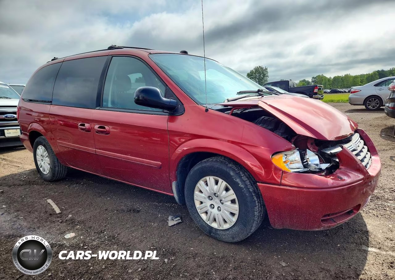 2005 Chrysler Town & Country Lx VIN:2C4GP44R15R514866 - 4