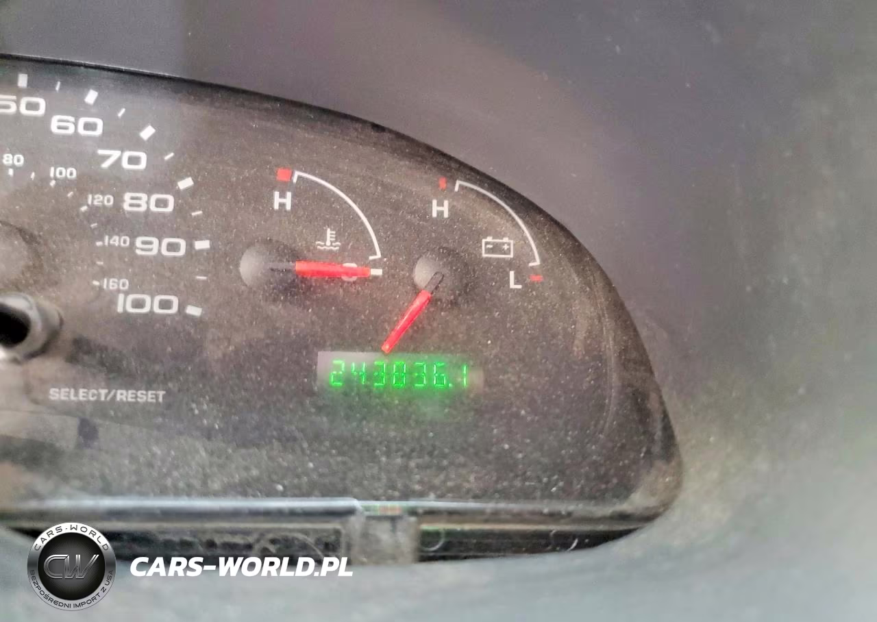 2006 Ford Econoline Cargo VIN:1FTNE24W96DA36384 - 9