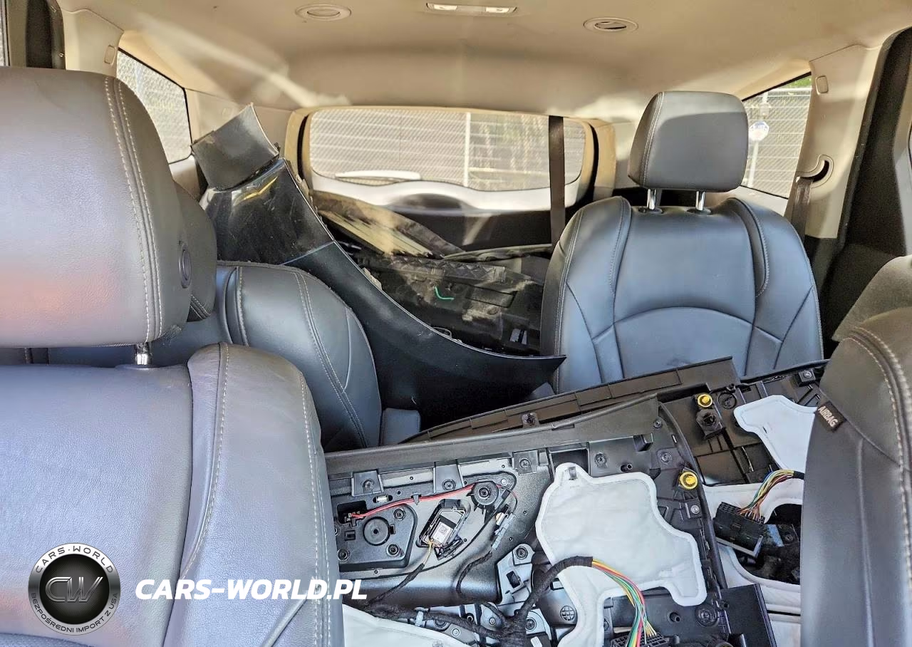 2019 Buick Enclave Essence VIN:5GAEVAKW4KJ308852 - 10