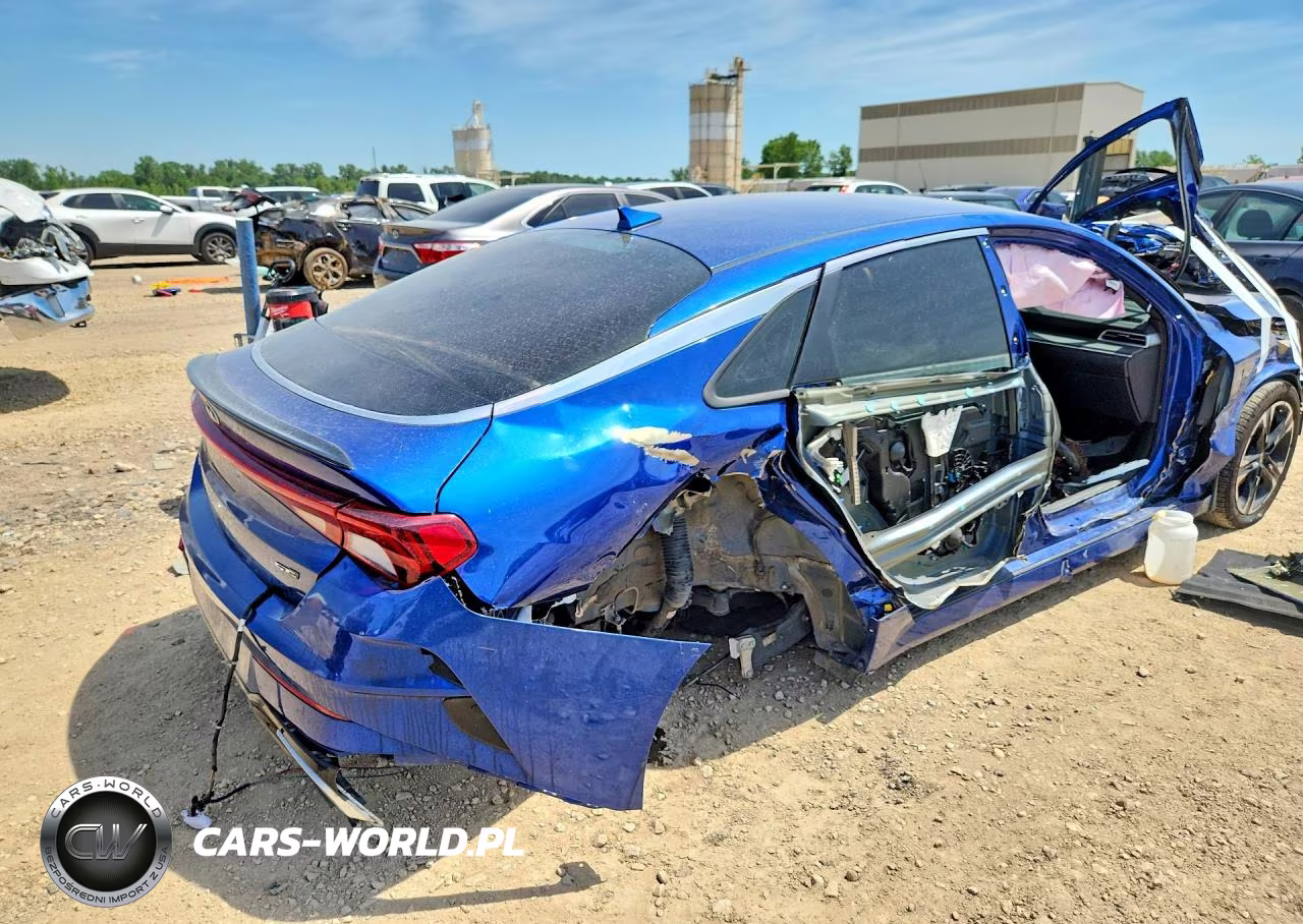 2021 Kia K5 Gt Line VIN:5XXG64J25MG035769 - 3