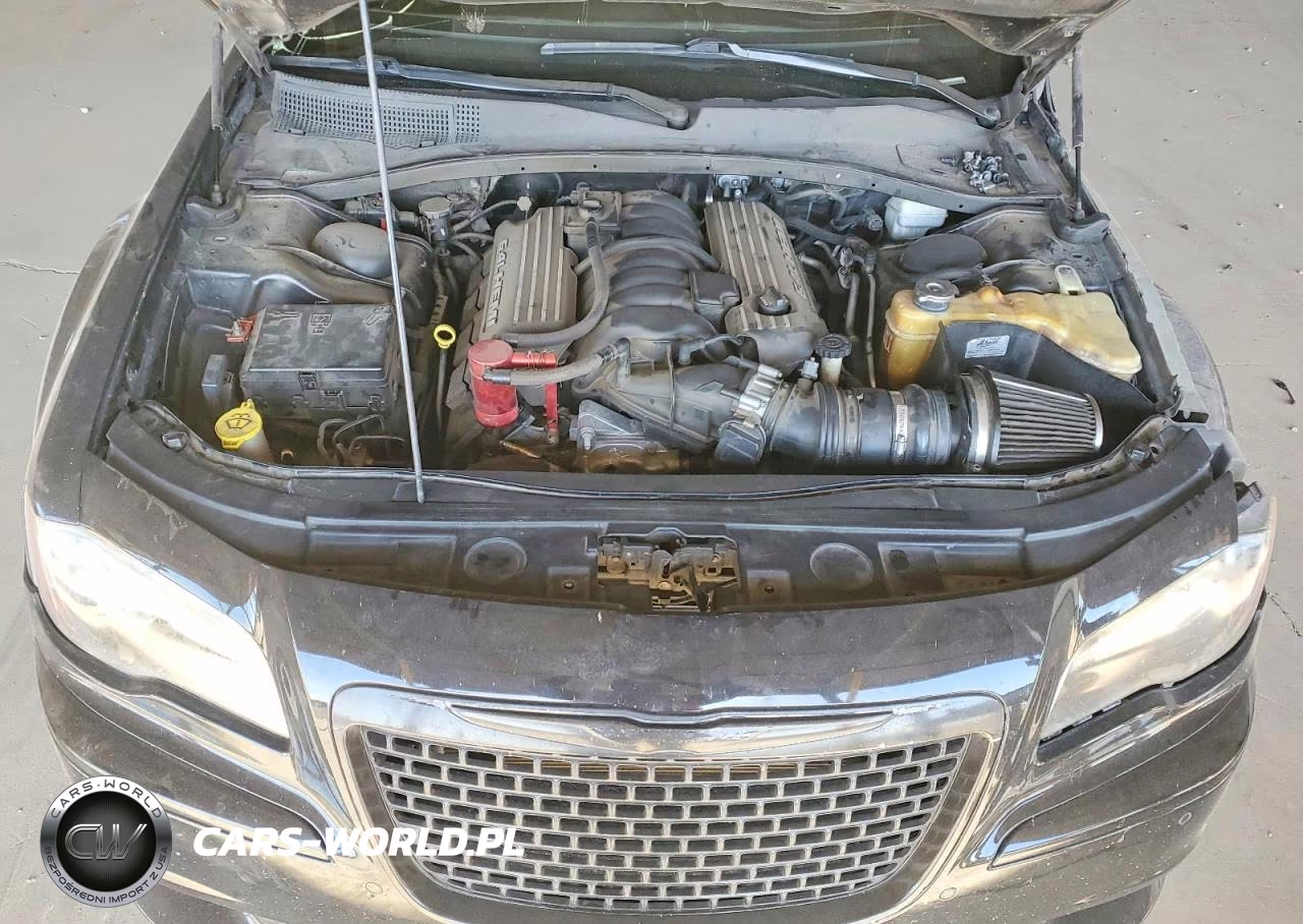 2013 Chrysler 300 Srt-8 VIN:2C3CCAFJ5DH740014 - 11