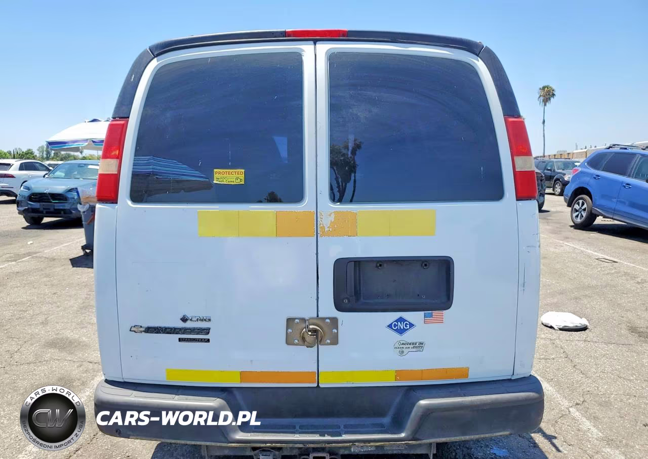 2012 Chevrolet Express 2500 Cargo Delivery Van VIN:1GCWGFCB3C1123327 - 6