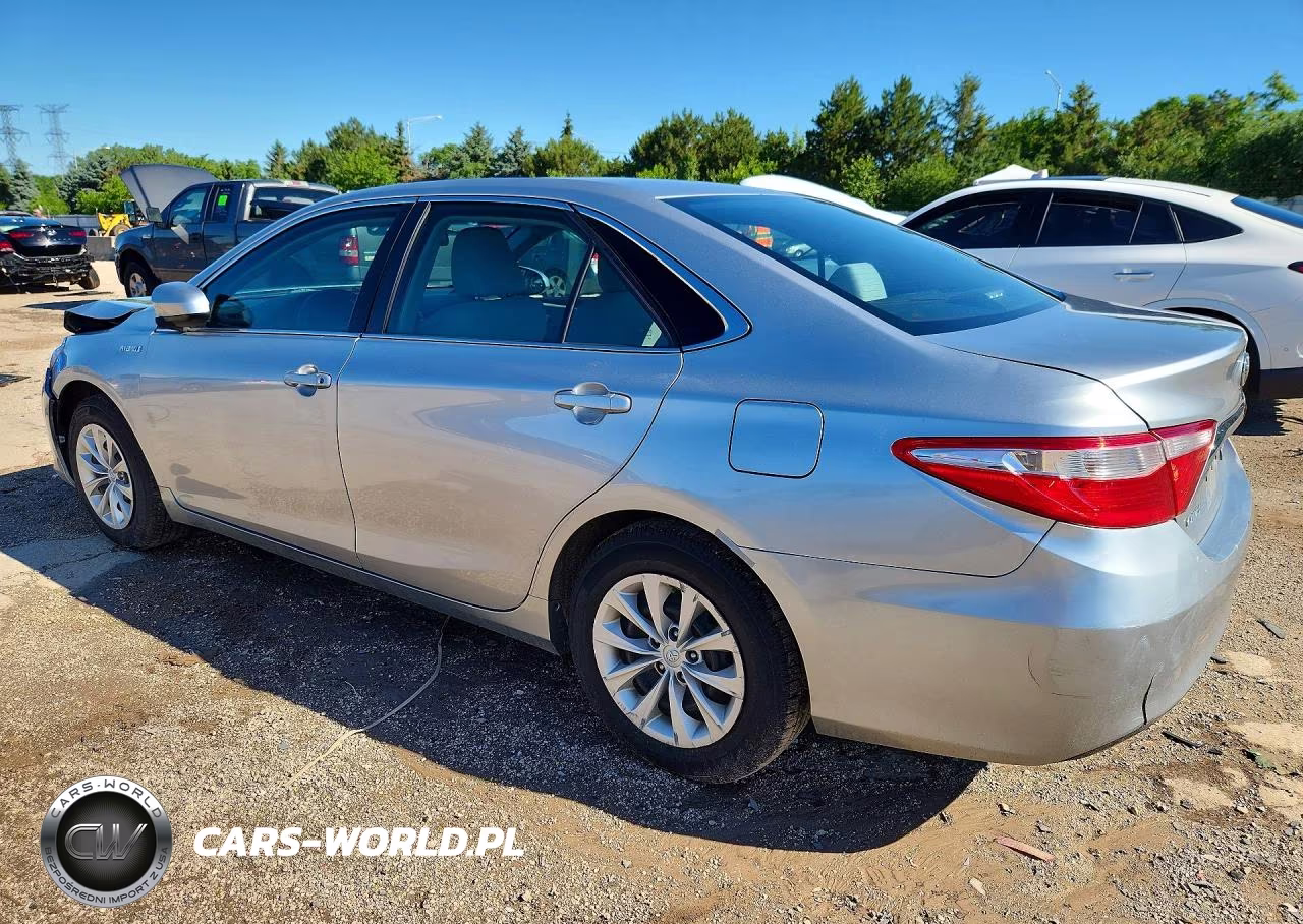 2016 Toyota Camry Hybrid Le VIN:4T1BD1FK7GU199302 - 2