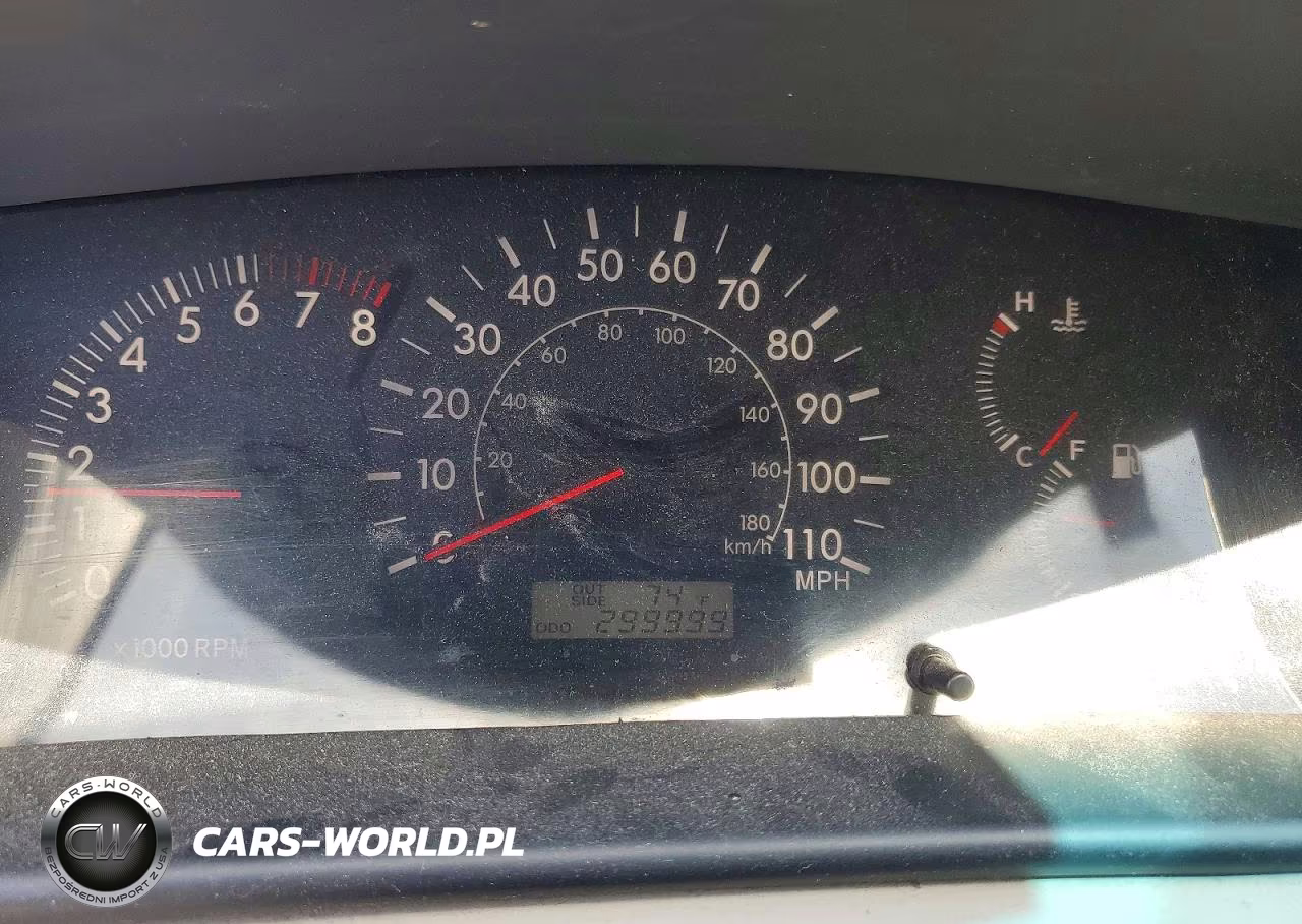 2005 Toyota Corolla Le VIN:1NXBR30E35Z416745 - 9