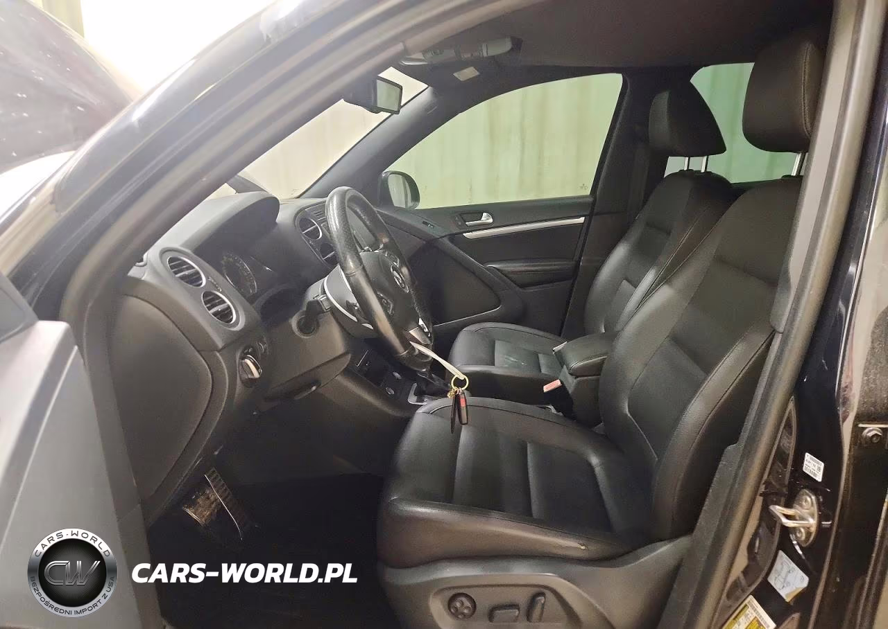 2016 Volkswagen Tiguan S VIN:WVGAV7AX2GW067339 - 7