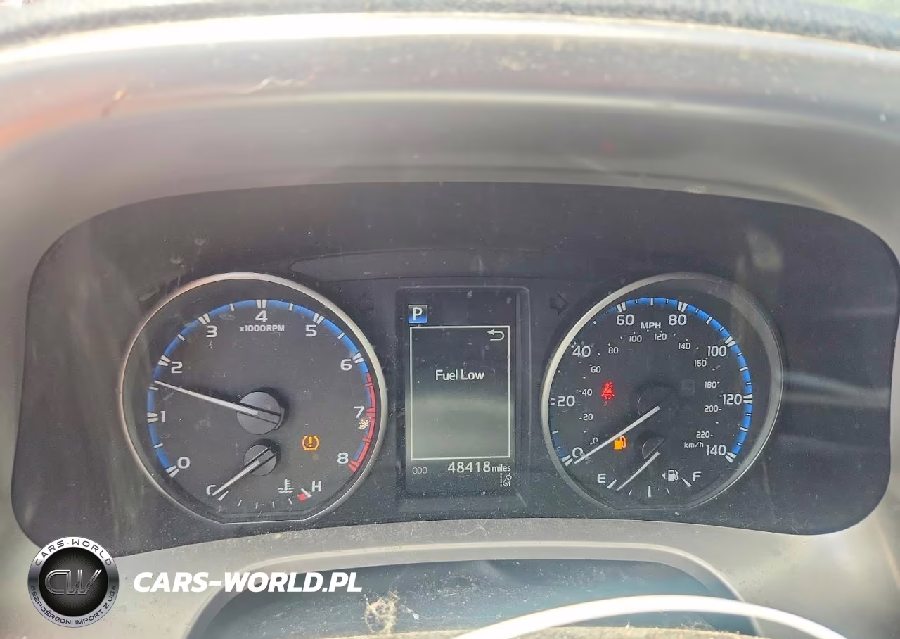 2018 Toyota Rav4 Le VIN:JTMBFREV8JD255652 - 9
