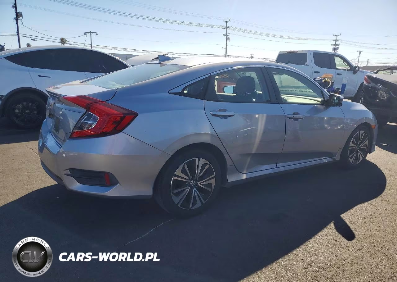 2018 Honda Civic Ex VIN:JHMFC1F40JX013033 - 3