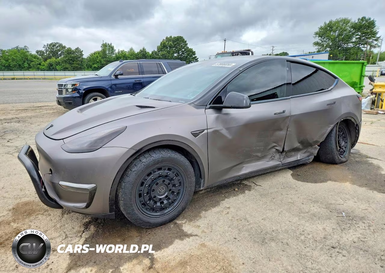 2021 Tesla Model Y – zdjęcie 1 z 13