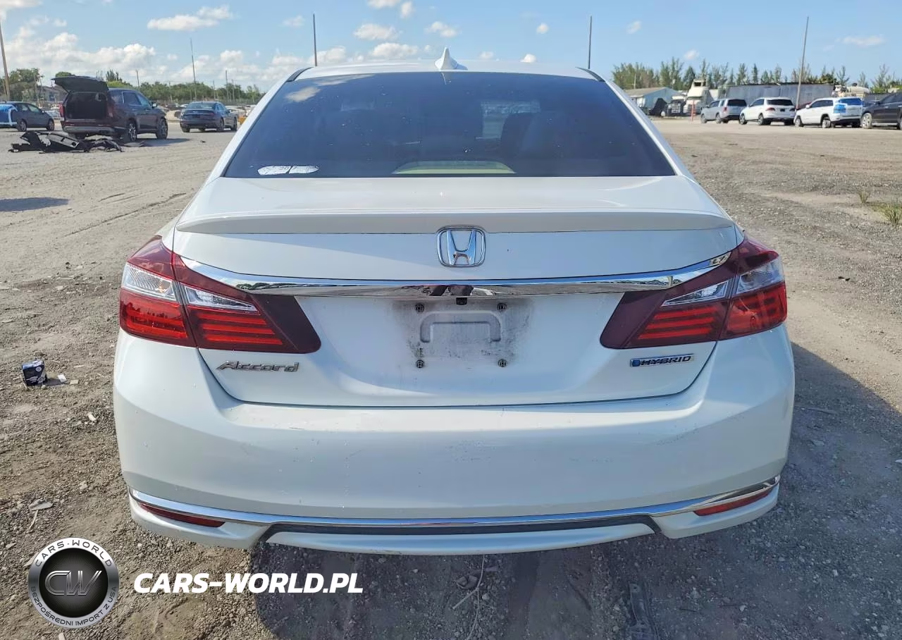 2017 Honda Accord Hybrid VIN:JHMCR6F32HC016698 - 6