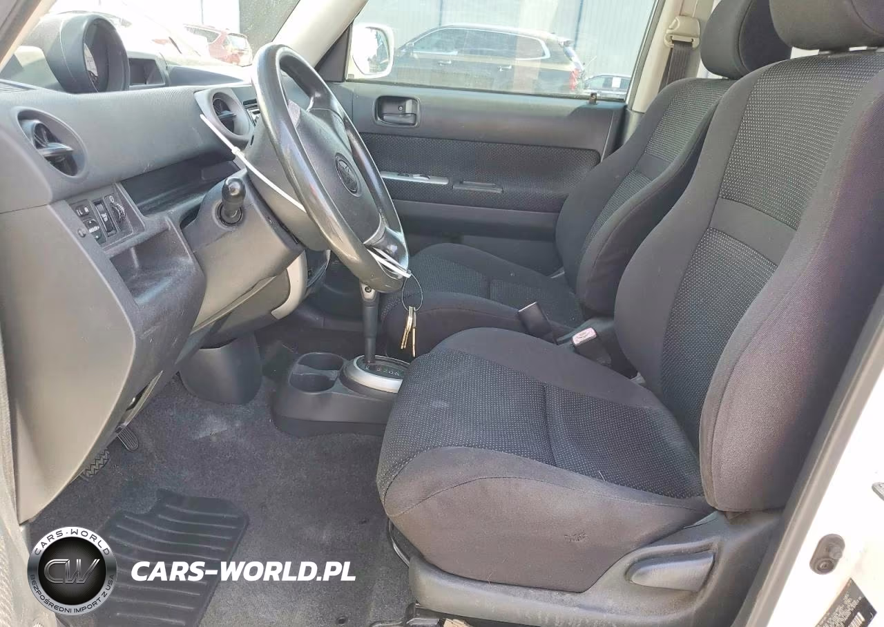 2005 Toyota Scion Xb VIN:JTLKT324954027395 - 7
