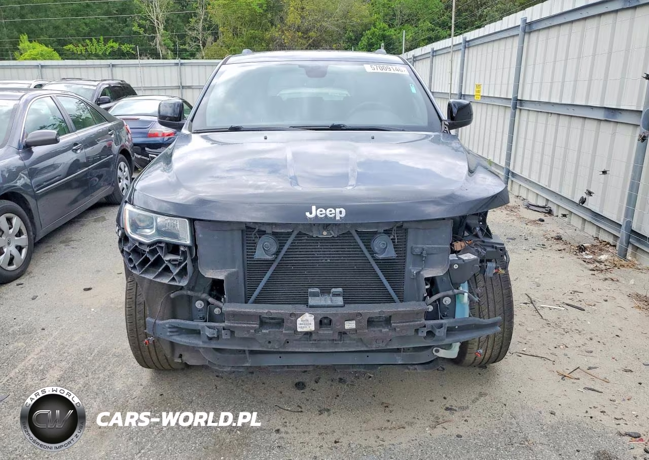 2018 Jeep Grand Cherokee Laredo VIN:1C4RJEAG2JC175301 - 5