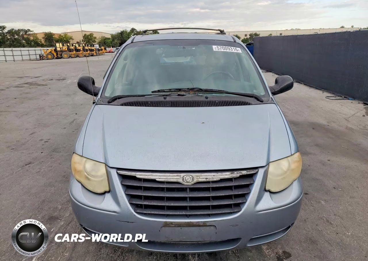2006 Chrysler Town & Country Touring VIN:2A4GP54L16R728835 - 5