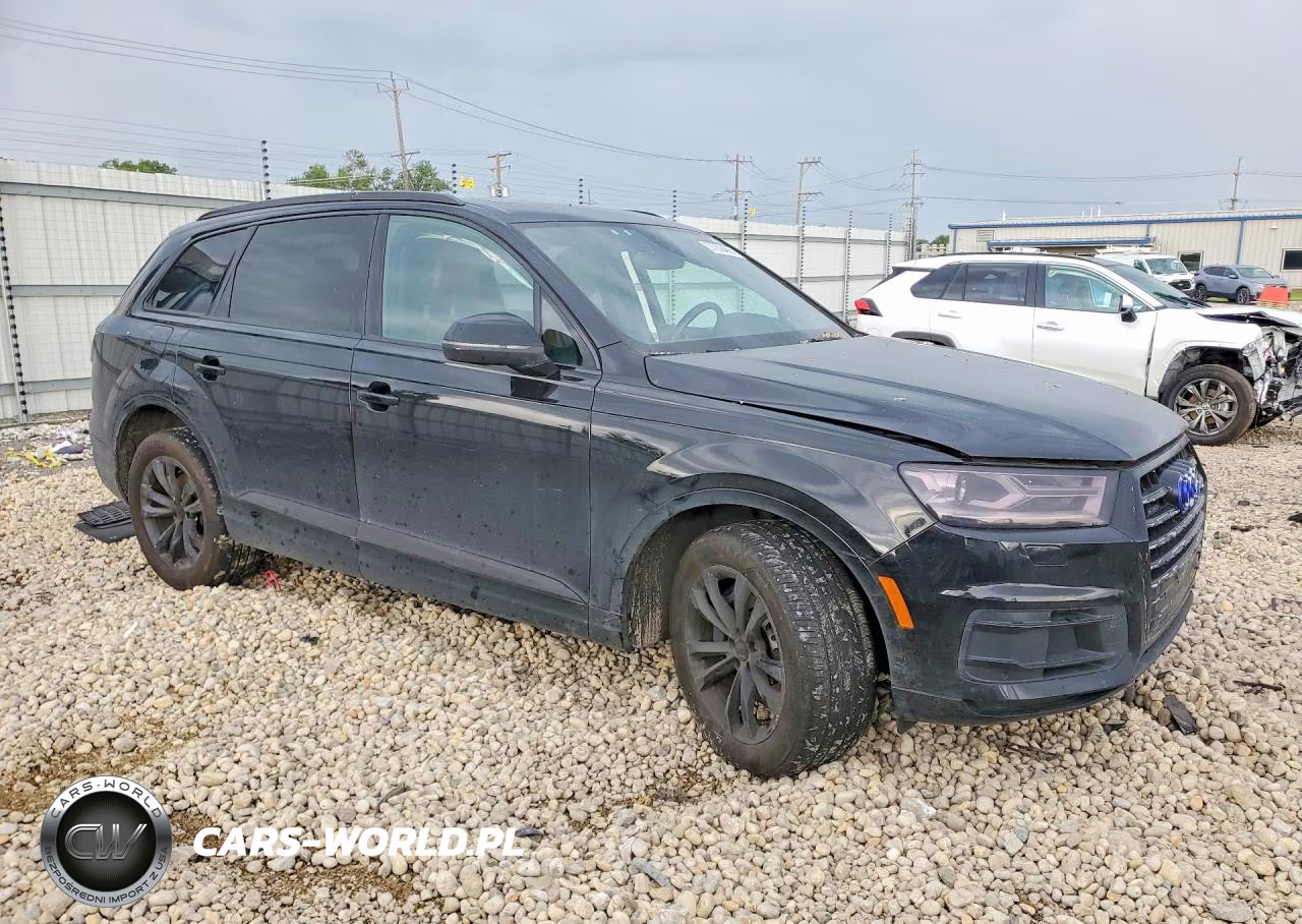 2017 Audi Q7 Premium VIN:WA1AHAF73HD049294 - 4