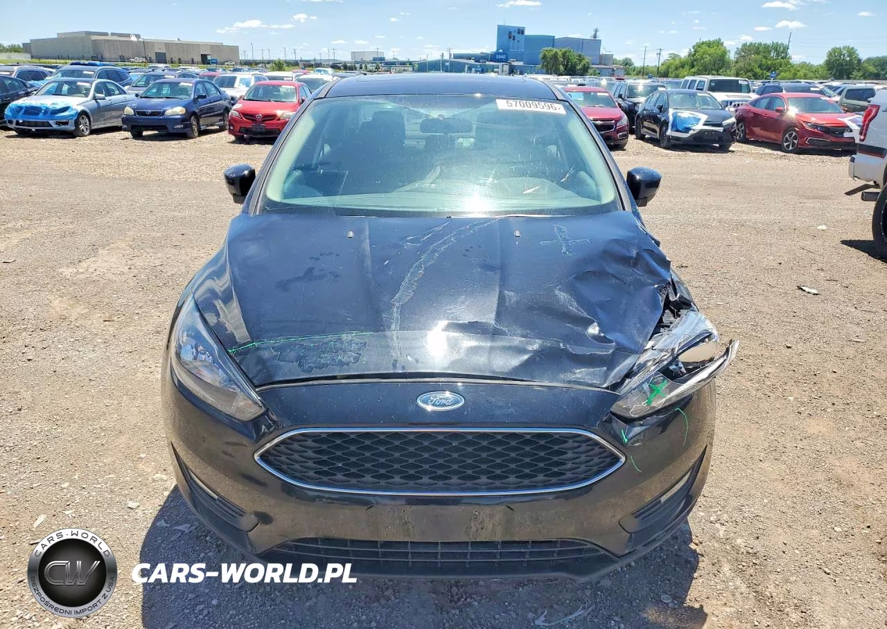 2018 Ford Focus Sel VIN:1FADP3H24JL259889 - 5