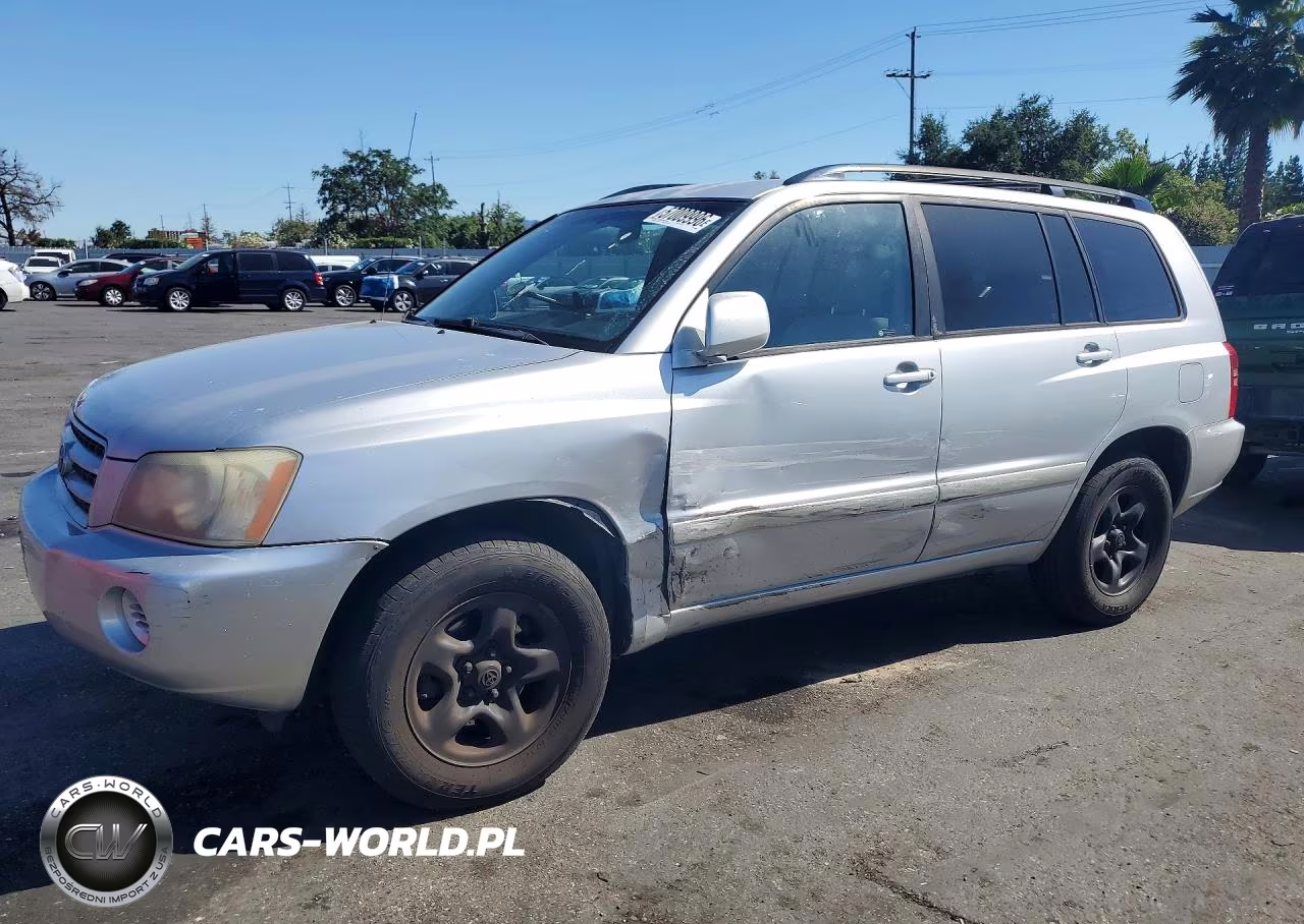 2002 Toyota Highlander Base