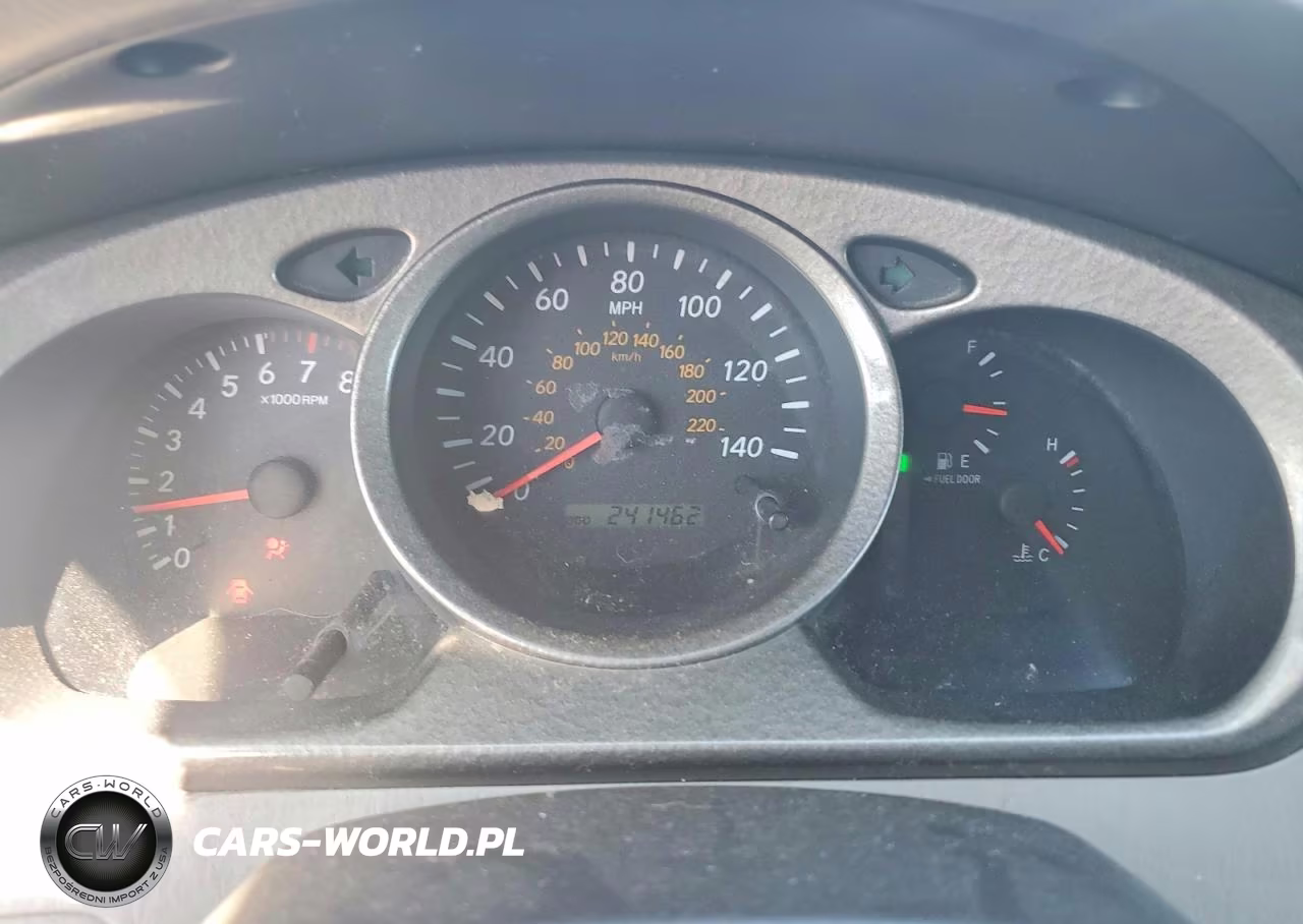 2002 Toyota Highlander Base VIN:JTEGD21A120046330 - 9