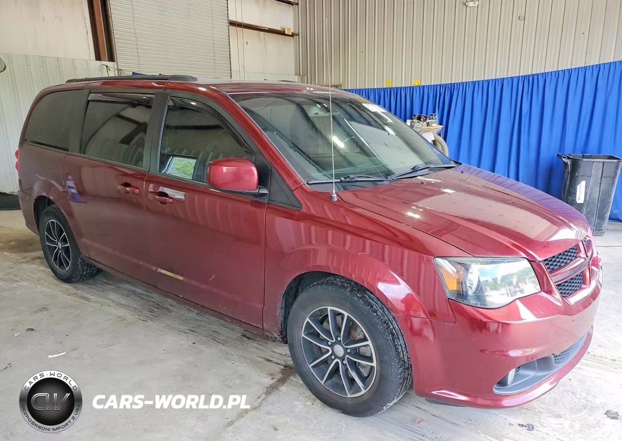 2018 Dodge Grand Caravan Gt VIN:2C4RDGEG3JR341040 - 4