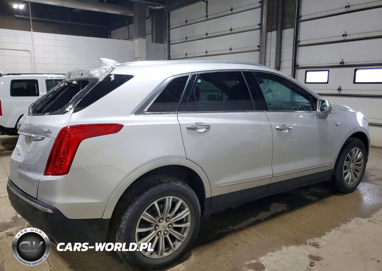 2017 Cadillac Xt5 Luxury VIN:1GYKNDRS1HZ131168 - 3