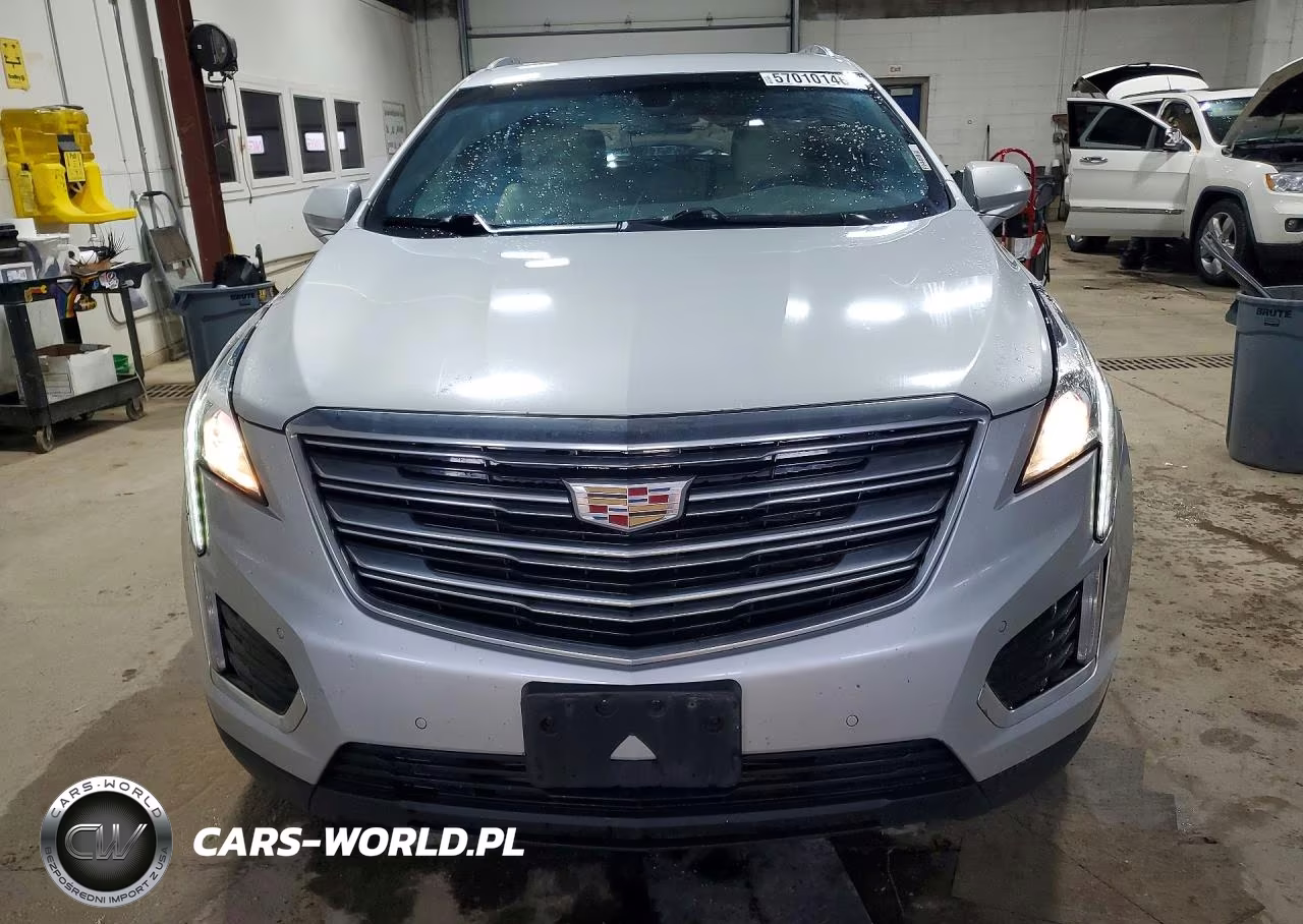 2017 Cadillac Xt5 Luxury VIN:1GYKNDRS1HZ131168 - 5