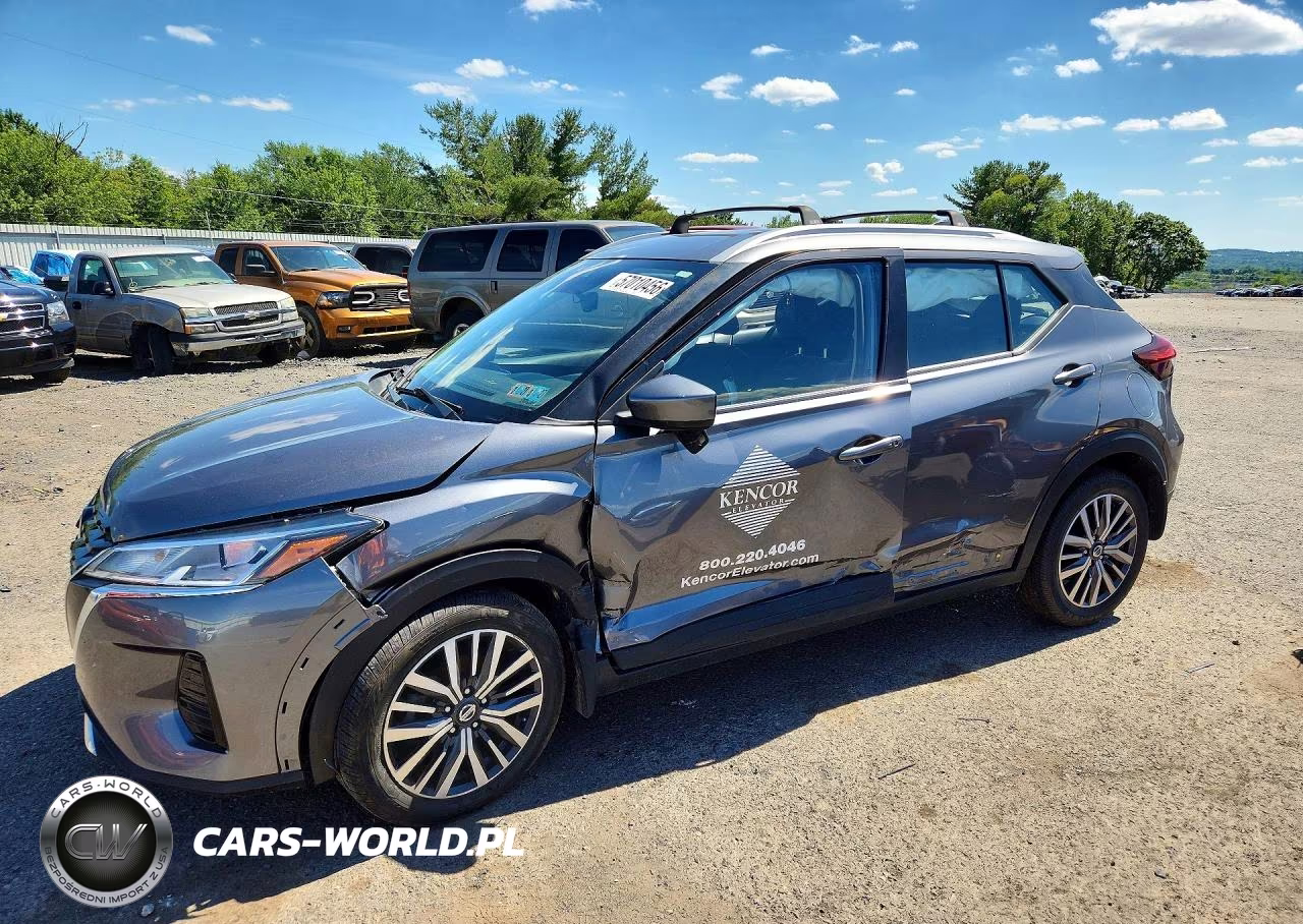 2021 Nissan Kicks Sv