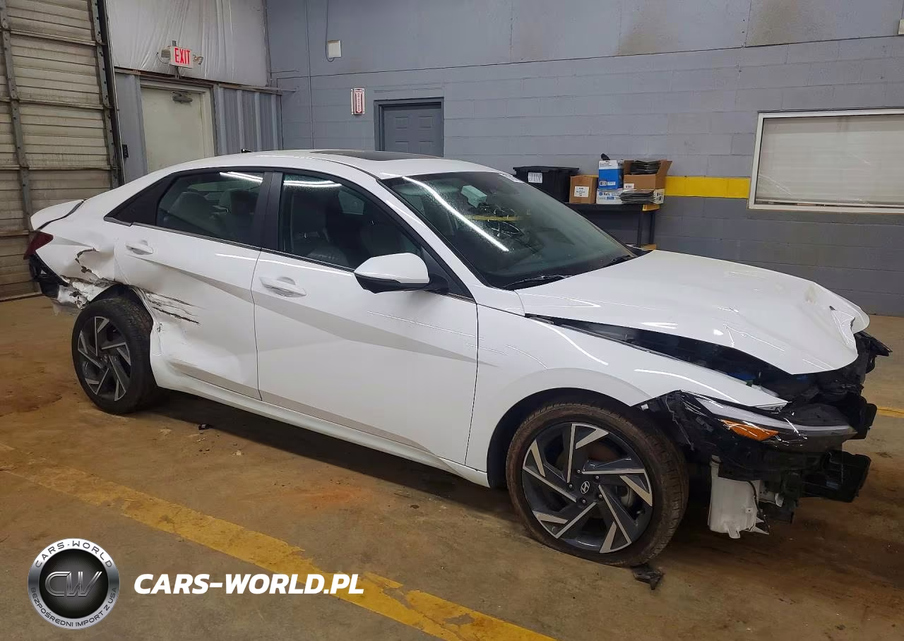 2024 Hyundai Elantra Limited VIN:KMHLP4DG1RU834187 - 4