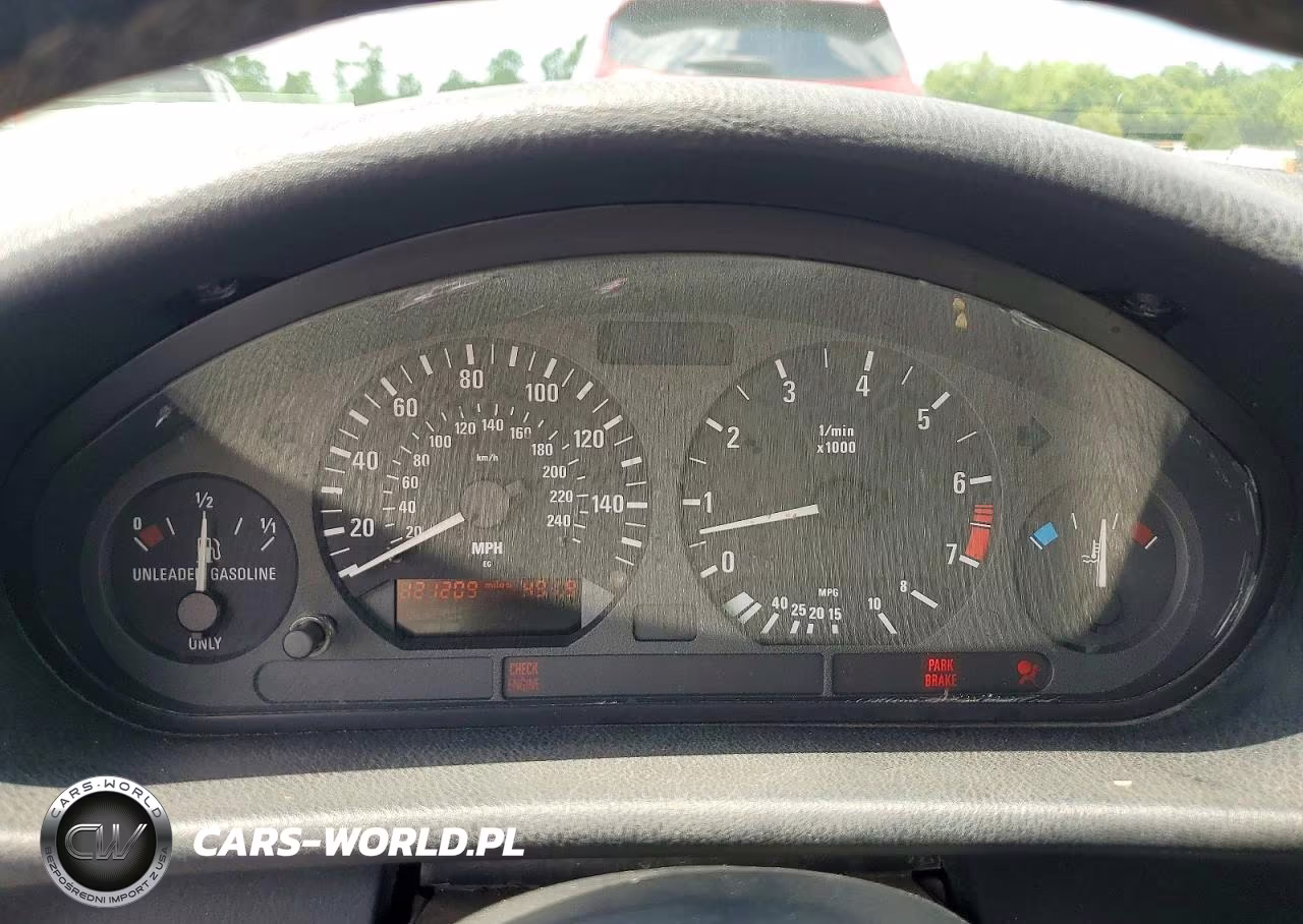 1999 BMW 328 Ic Automatic VIN:WBABK8331XEY92762 - 9