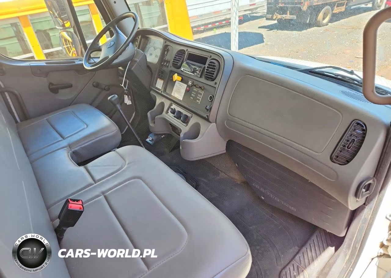 2018 Freightliner M2 106 Medium Duty VIN:3ALDCXFC6JDJM4619 - 8