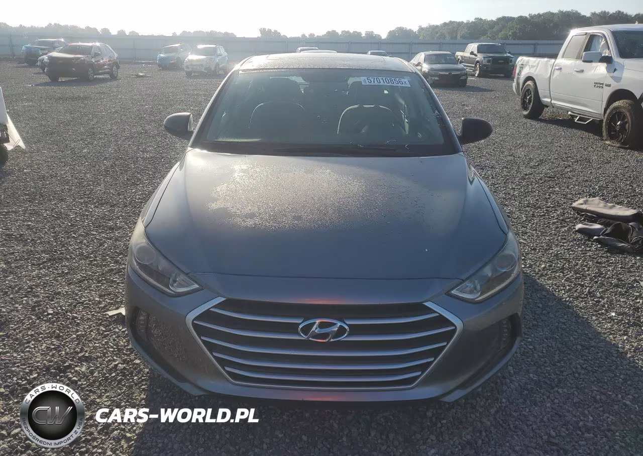 2018 Hyundai Elantra Value Edition VIN:5NPD84LF3JH302372 - 5