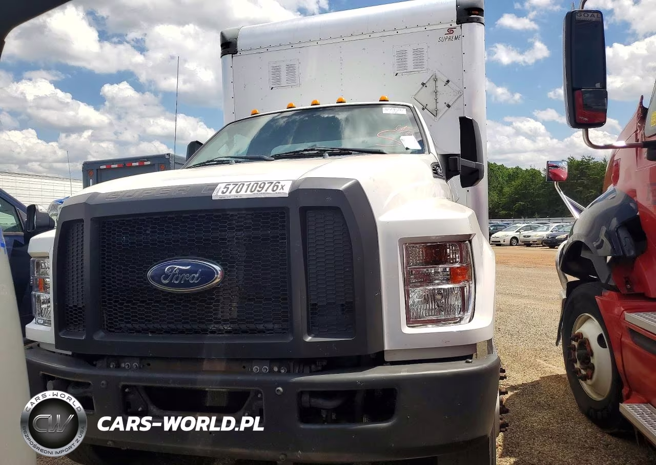 2017 Ford F750 Super Duty Box Truck VIN:1FDWF7DC1HDB09377 - 5