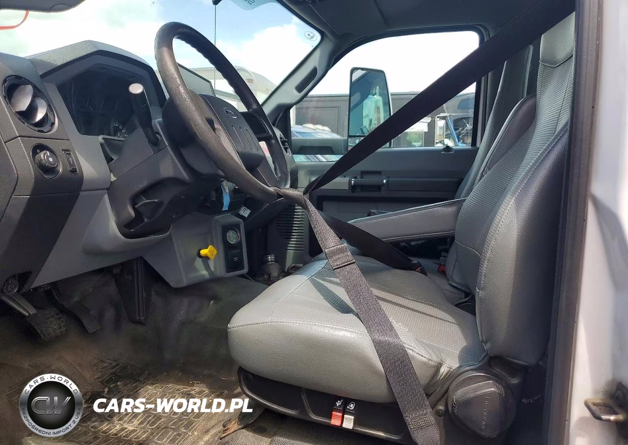 2017 Ford F750 Super Duty Box Truck VIN:1FDWF7DC1HDB09377 - 7