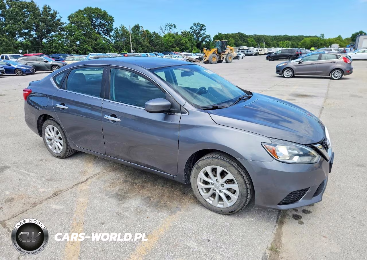 2018 Nissan Sentra Sv VIN:3N1AB7AP3JL626054 - 4