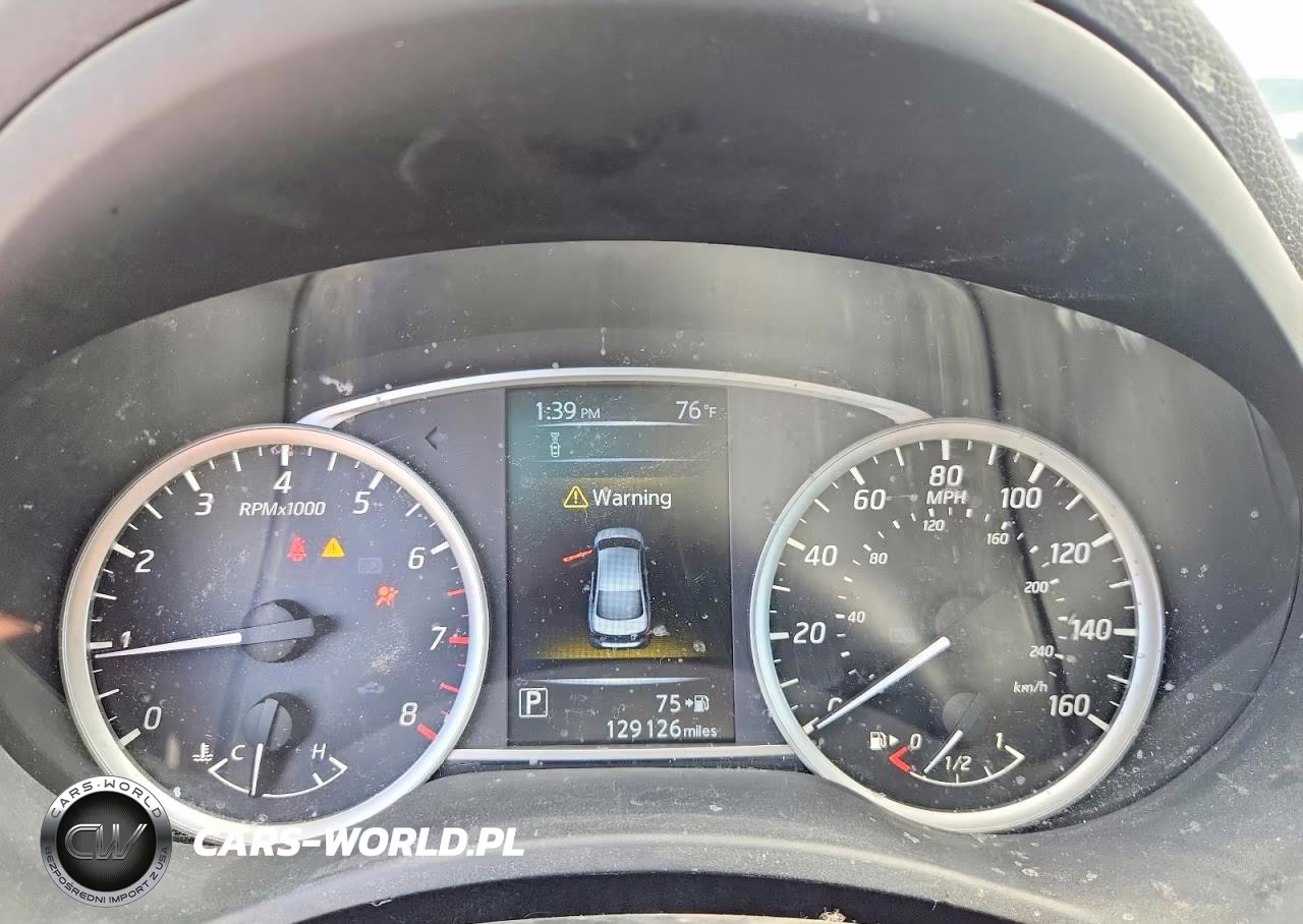 2018 Nissan Sentra Sv VIN:3N1AB7AP3JL626054 - 9
