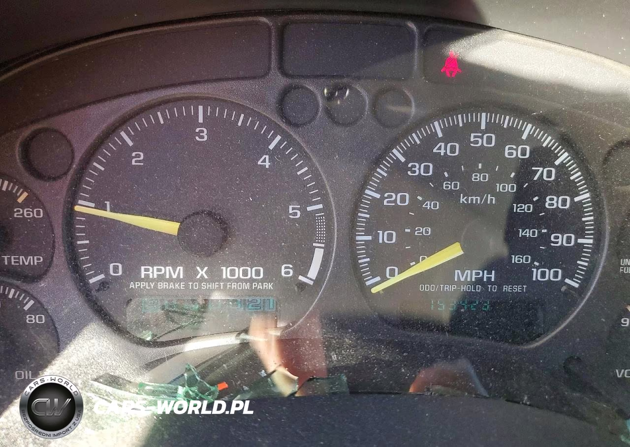 1999 Chevrolet Blazer VIN:1GNCT18W8XK175654 - 9