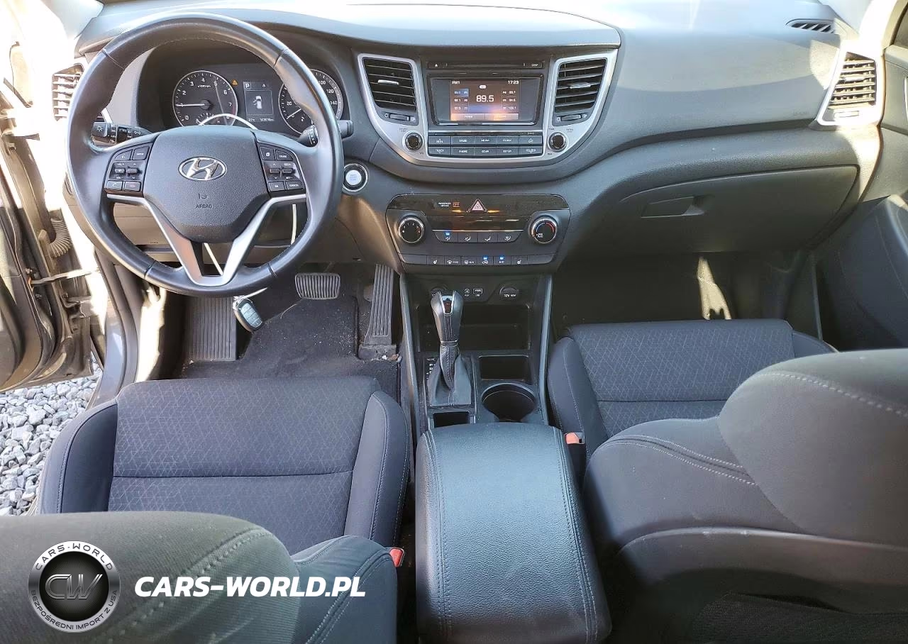 2017 Hyundai Tucson Sport VIN:KM8J33A20HU409449 - 8