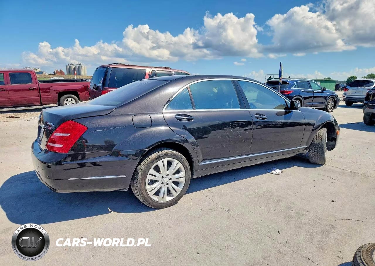 2010 Mercedes-Benz S 550 4Matic VIN:WDDNG8GB4AA315327 - 3