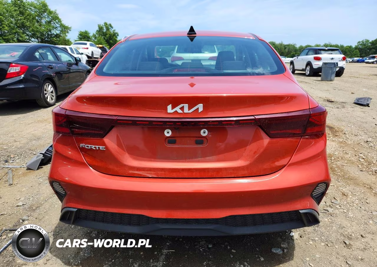 2022 Kia Forte Lxs VIN:3KPF24AD0NE442210 - 6
