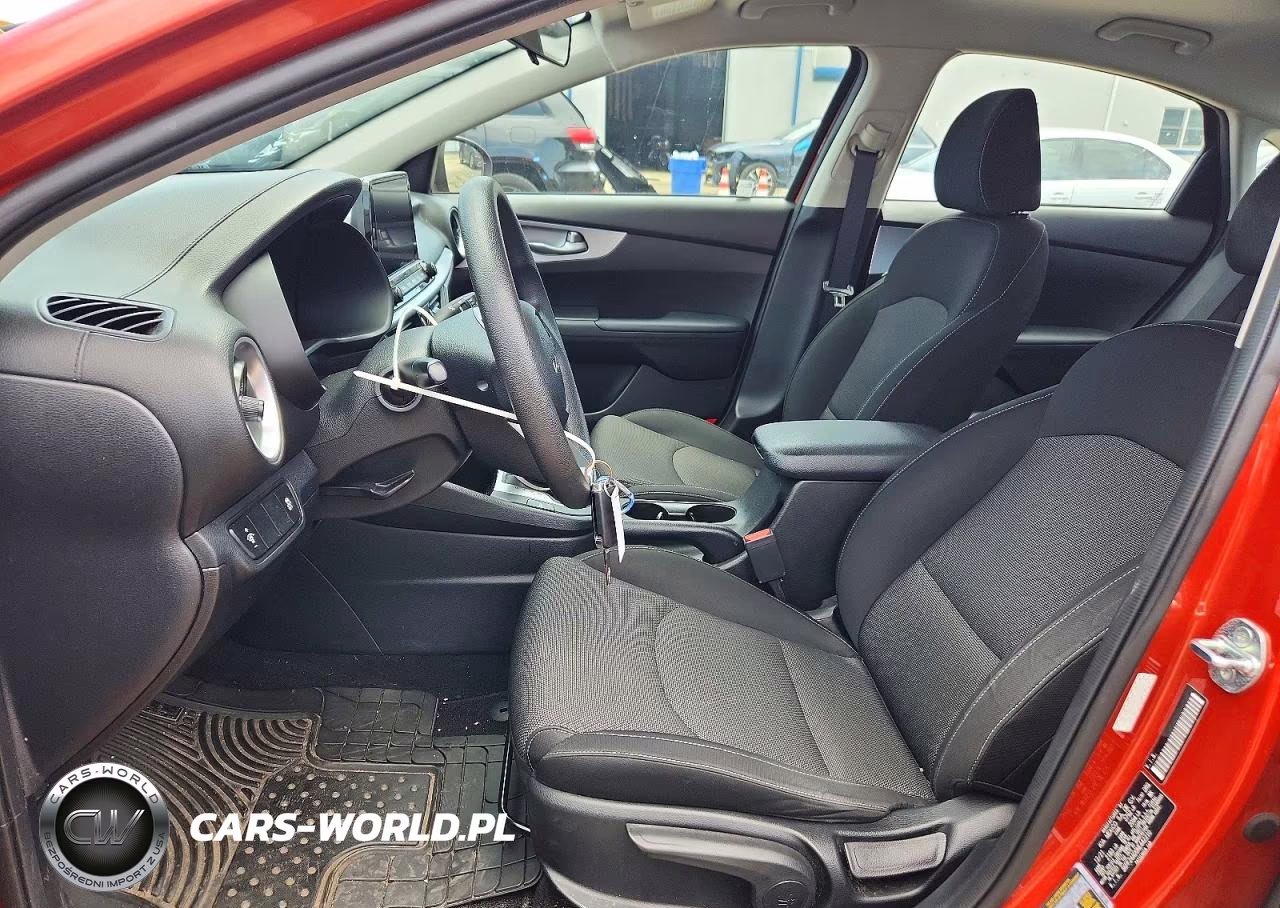 2022 Kia Forte Lxs VIN:3KPF24AD0NE442210 - 7