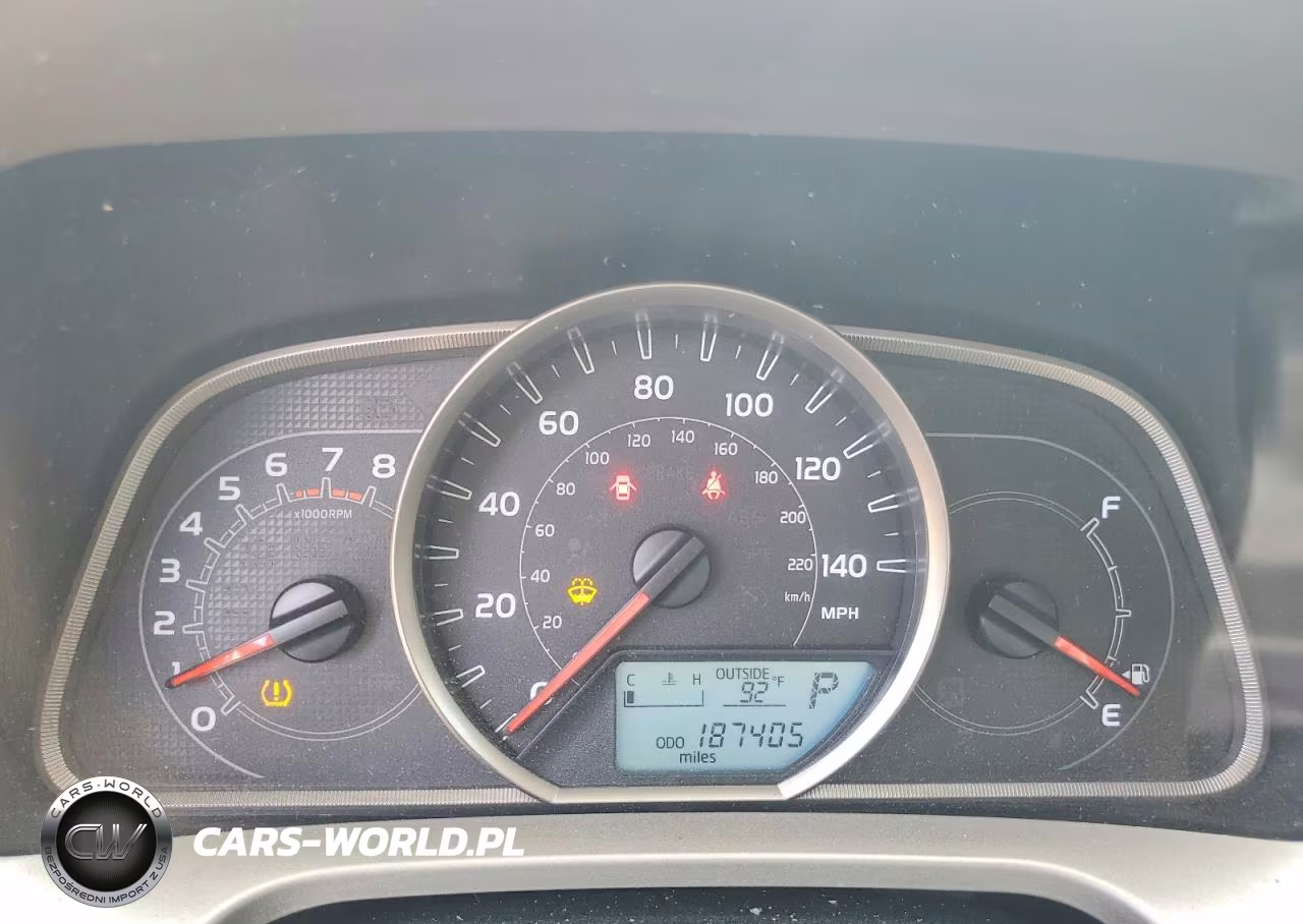 2015 Toyota Rav4 Xle VIN:JTMRFREV5FJ033352 - 9