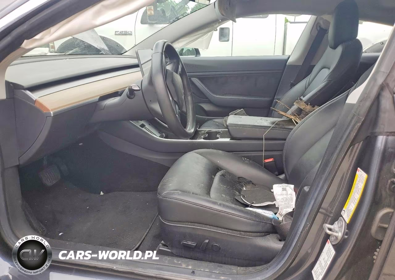 2018 Tesla Model 3 VIN:5YJ3E1EA5JF030524 - 7