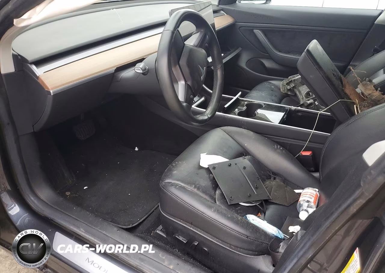 2018 Tesla Model 3 VIN:5YJ3E1EA5JF030524 - 8