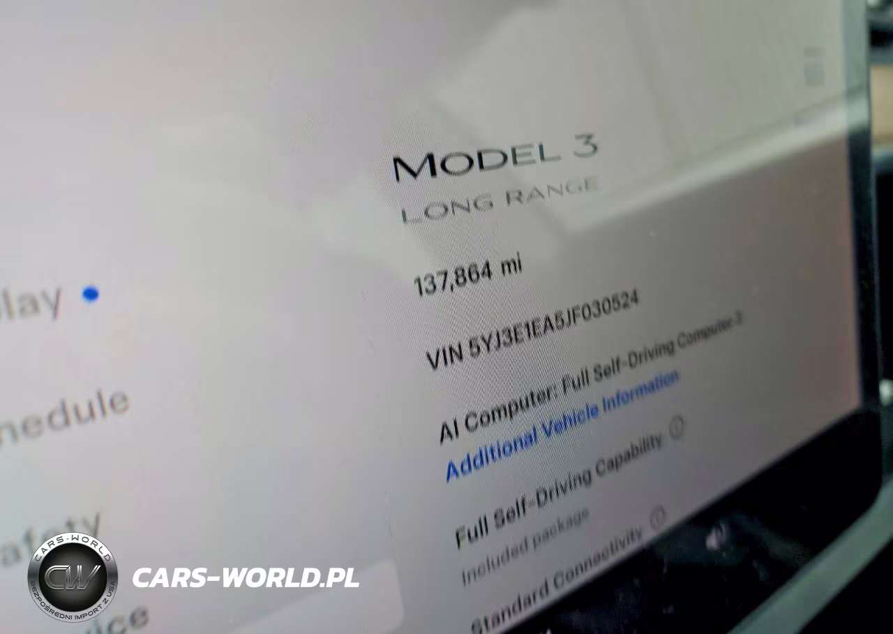 2018 Tesla Model 3 VIN:5YJ3E1EA5JF030524 - 9