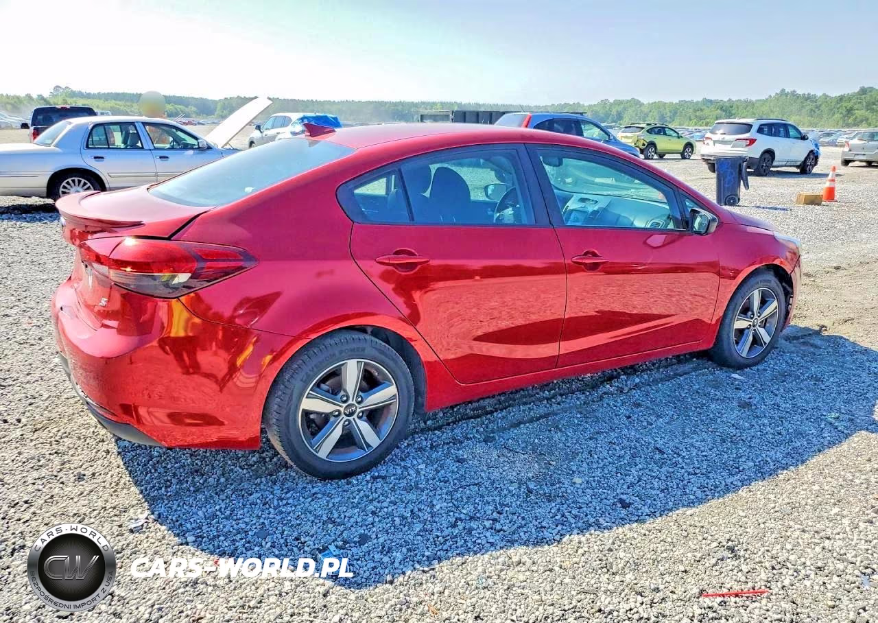 2018 Kia Forte S VIN:3KPFL4A71JE257522 - 3
