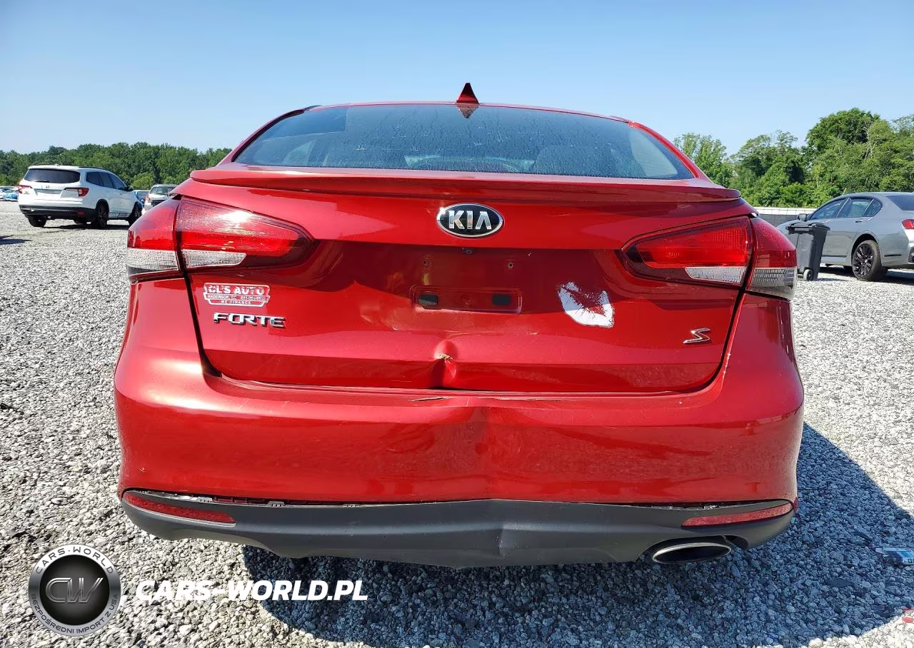 2018 Kia Forte S VIN:3KPFL4A71JE257522 - 6