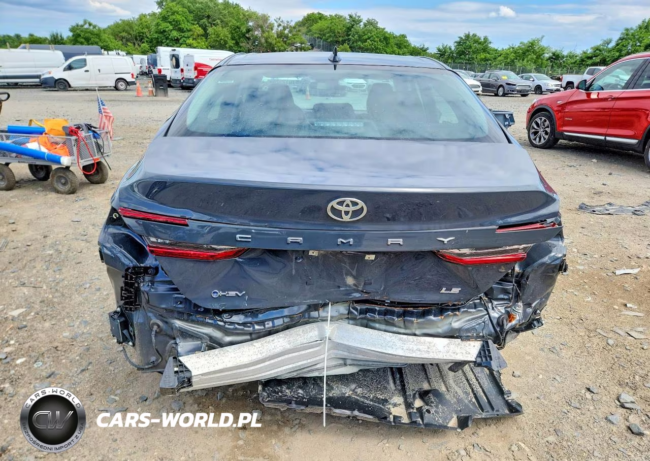 2025 Toyota Camry Le VIN:4T1DAACKXSU018515 - 6