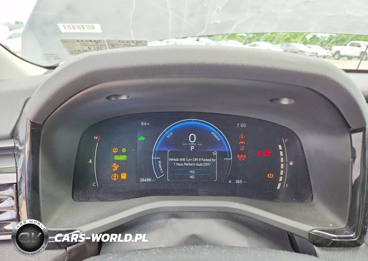 2025 Toyota Camry Le VIN:4T1DAACKXSU018515 - 9