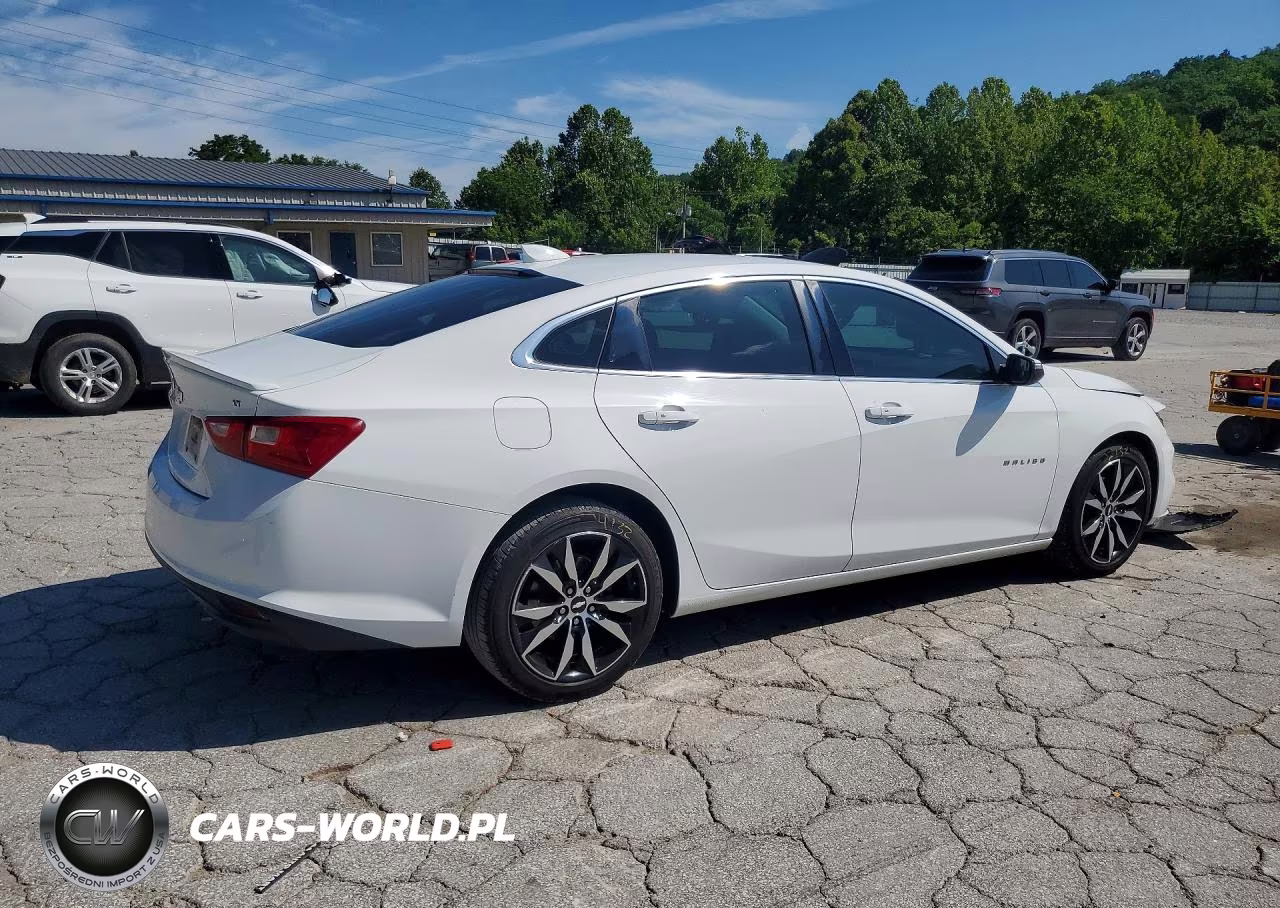 2018 Chevrolet Malibu Lt VIN:1G1ZD5ST9JF111671 - 3