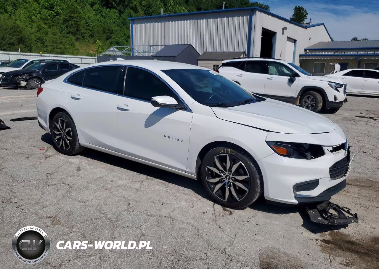 2018 Chevrolet Malibu Lt VIN:1G1ZD5ST9JF111671 - 4