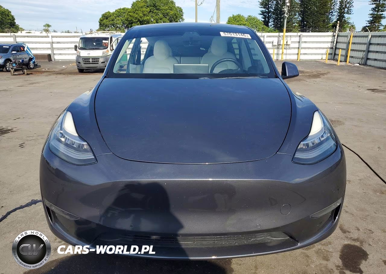 2020 Tesla Model Y VIN:5YJYGDEE4LF014497 - 5